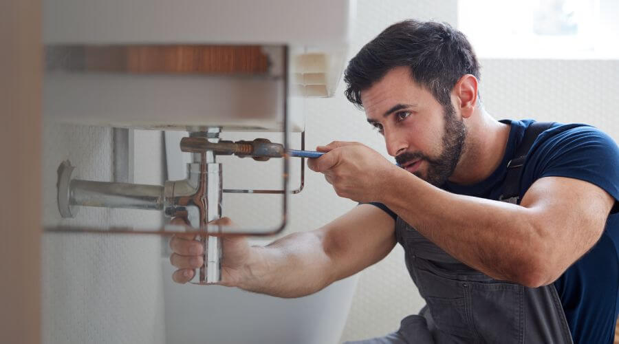 Water heater thermostat replacement in Covington, LA